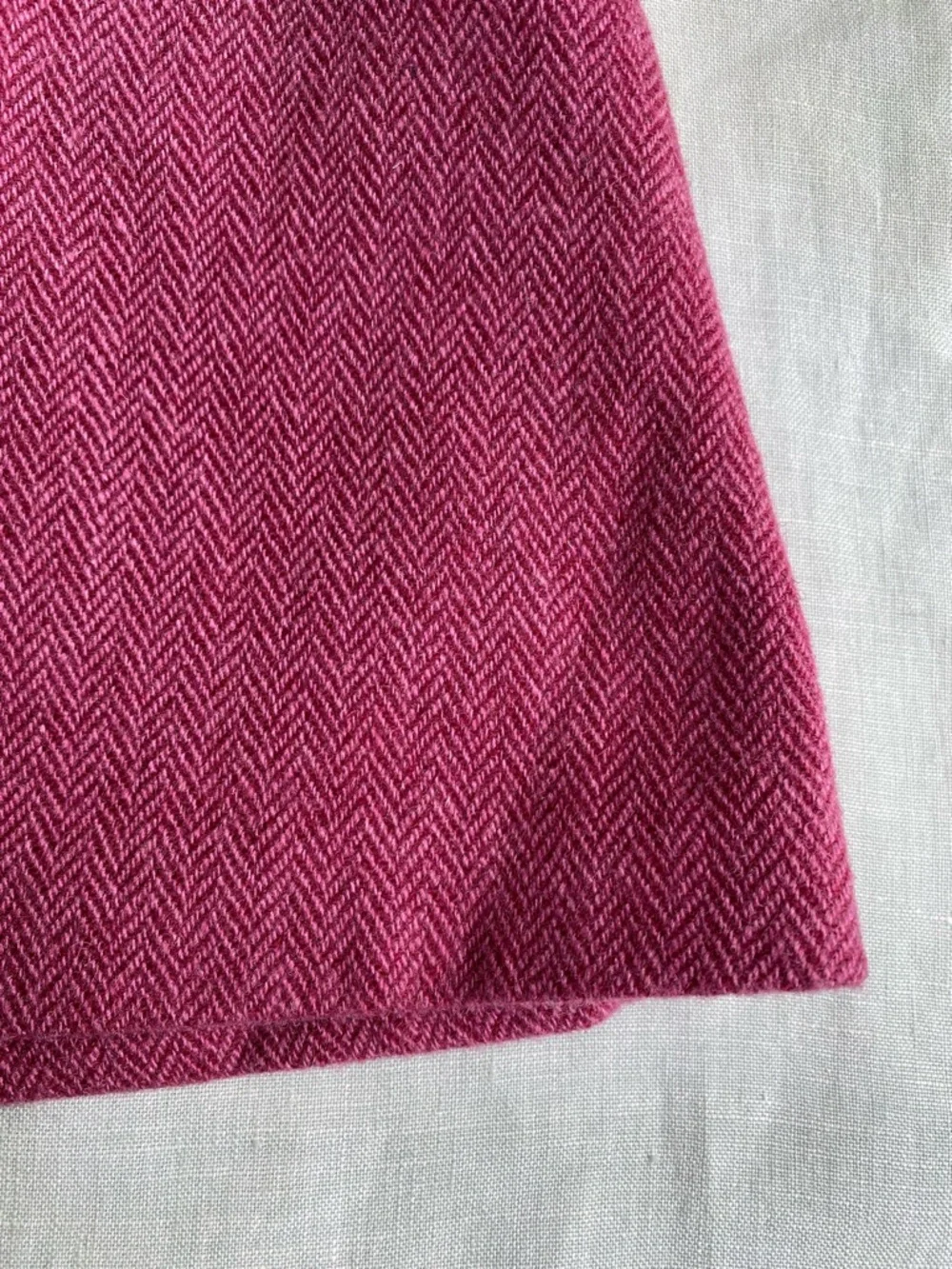 Hanna Andersson 90 berry pink herringbone wool blend skirt